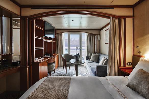 Silversea, Silver Wind, Vista Suite.jpg